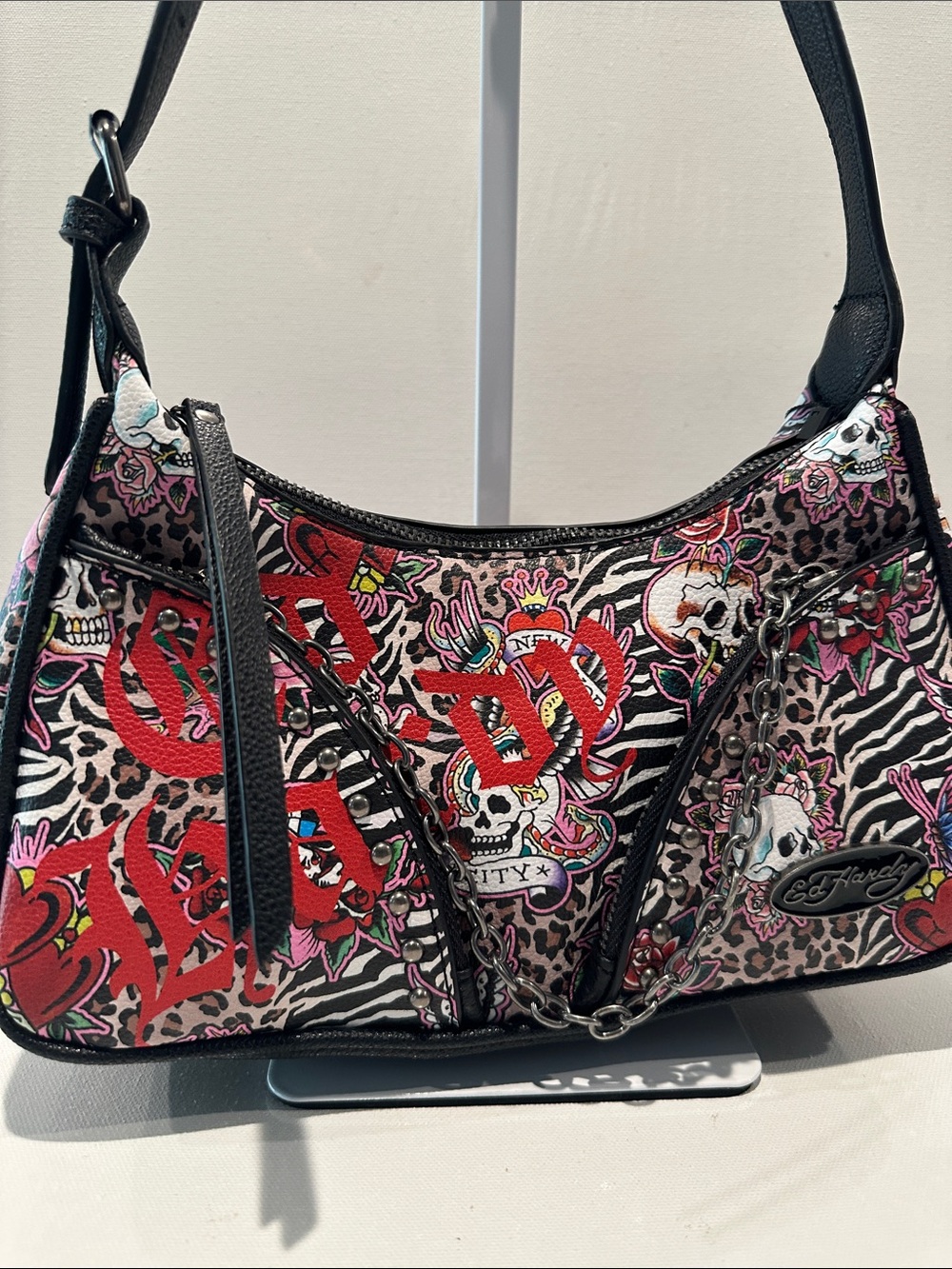 NWT Ed Hardy Skull & Roses Hobo Bag with adjustable Strap.